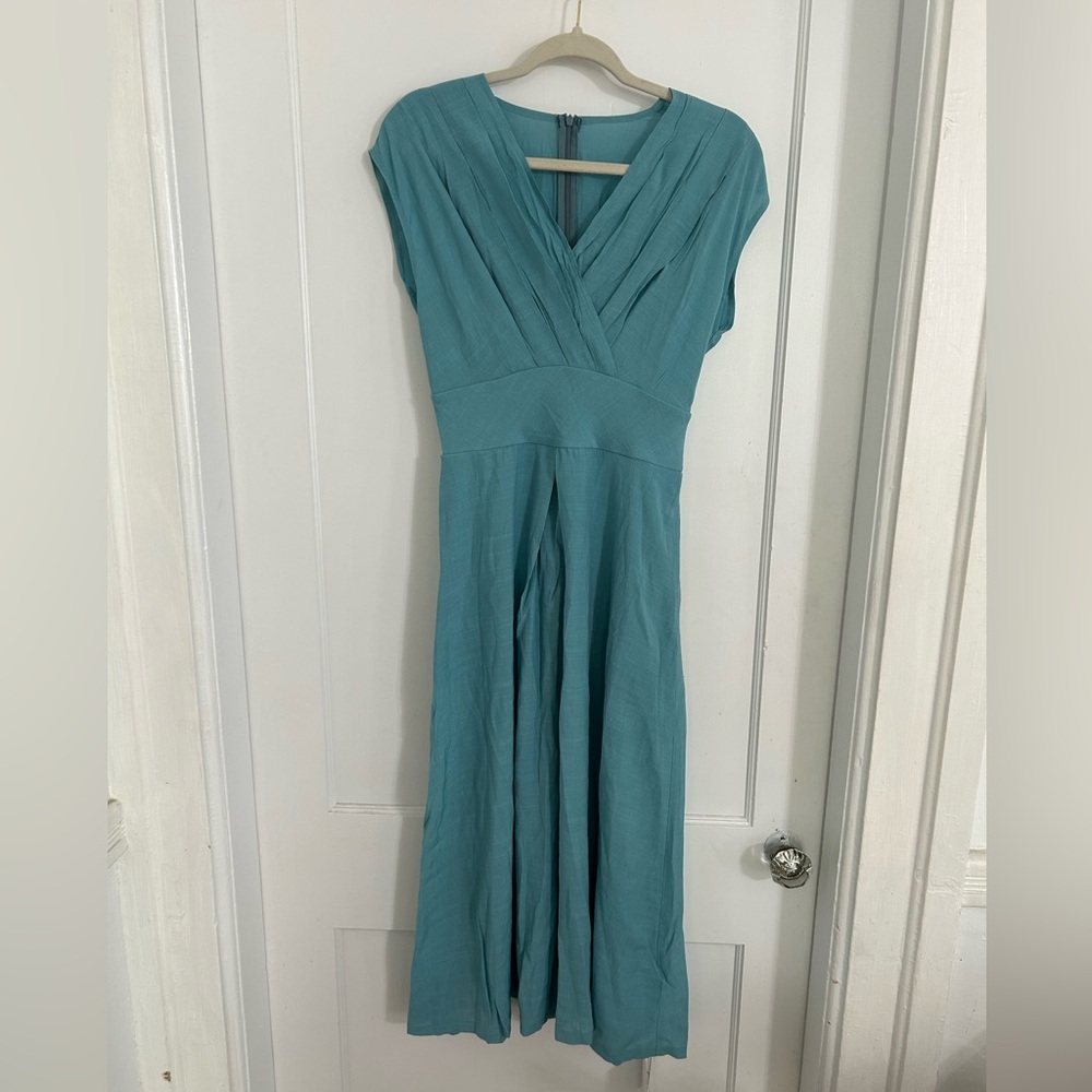 HALARA V Neck Crossover Cap Sleeve Midi Dress - Picture 2 of 8